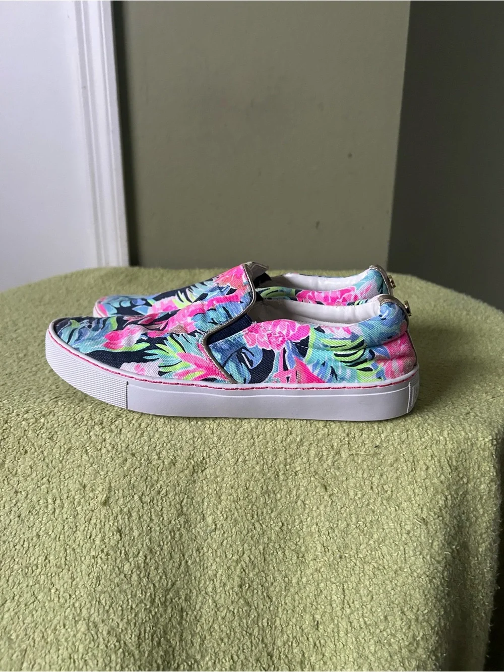 Lilly Pulitzer Women’s Floral Slip-On Sneakers - Navy Pink Multi